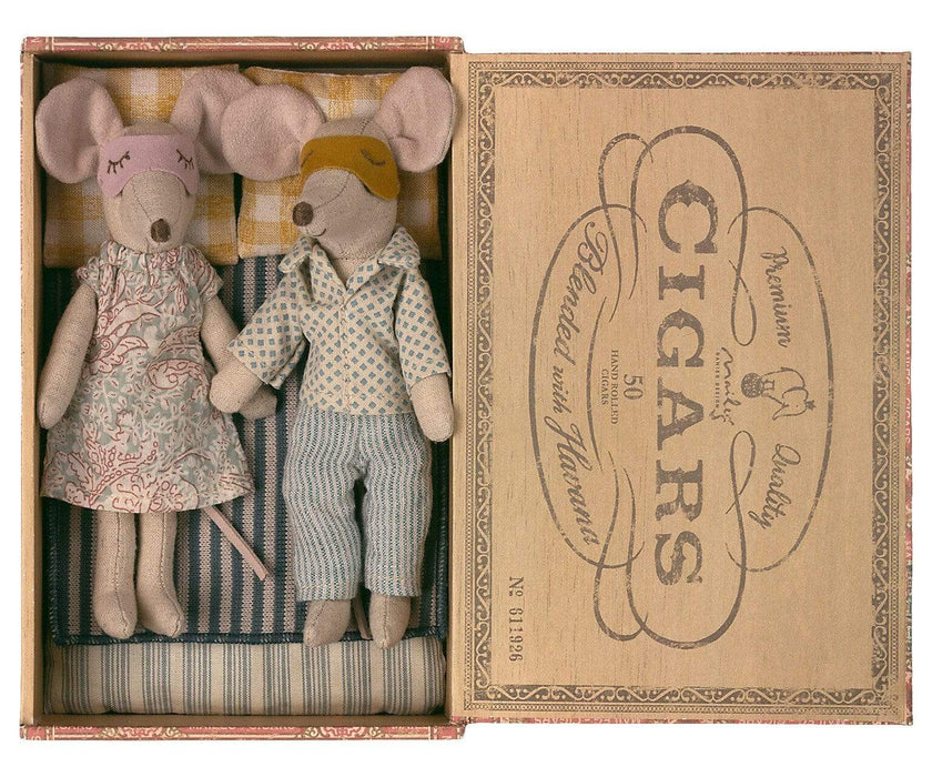 Toys Maileg Mum & Dad Mouse in Cigarbox 5707304106012